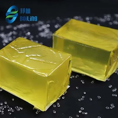 Klej termotopliwy niezawierający rozpuszczalników